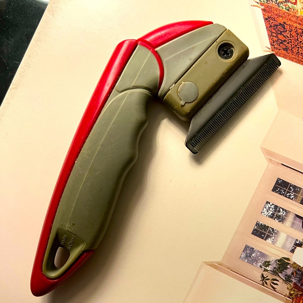shed ender grooming tool